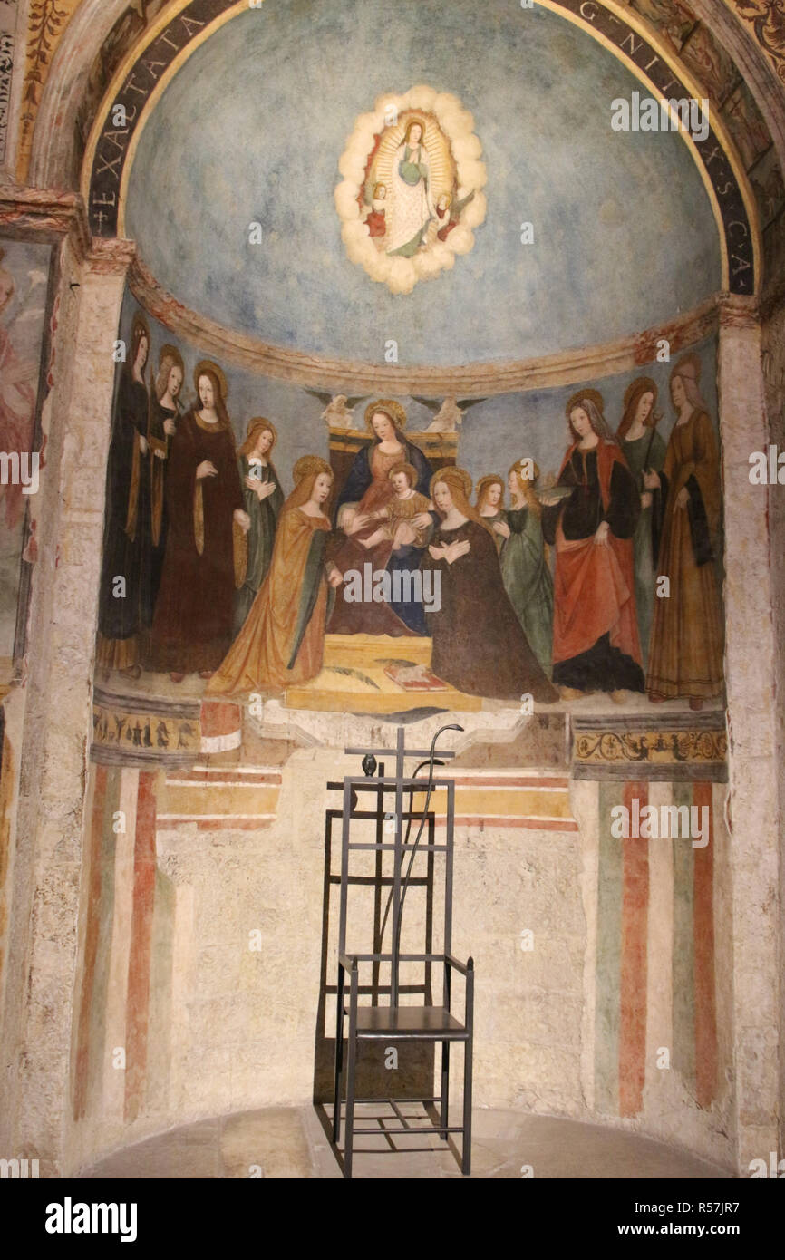 L'Italia, Brescia - 24 dicembre 2017: la vista dell'affresco di Floriano Ferramola e della sua scuola, 1513-1524, nella chiesa di Santa Maria in Solario. Foto Stock