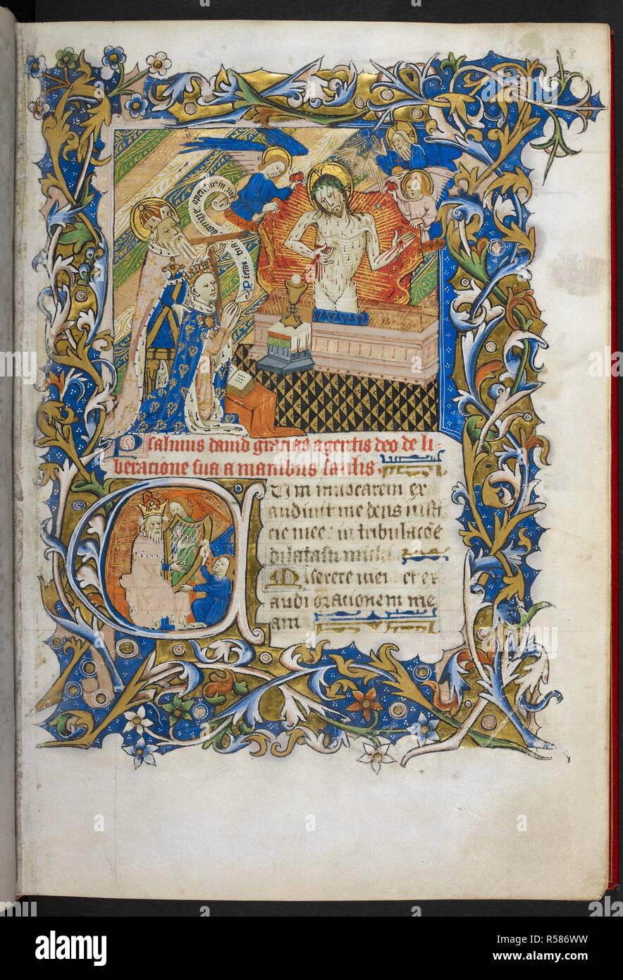 Miniatura di Alban tenendo un tau-cross, presentando un ginocchio Humfrey duca di Gloucester (o forse Enrico VI), con una lettura di scorrimento "pietas tua domine operetur in me', a Cristo come uomo dei dolori e la figura della Trinità, sotto la colomba dello Spirito Santo e del Padre, con due angeli. Un historiated iniziale 'C'(UM) di Davide che suona l'arpa con due angeli, all'inizio del Salmo 4. Selezione dei Salmi, con calendario, preghiere e le litanie ("il Salterio di Humfrey di Gloucester'). Inghilterra, S. (Londra); secondo quarto del XV secolo, prima del 1447. Fonte: Royal 2 B. I, f. 8. Lingua Foto Stock