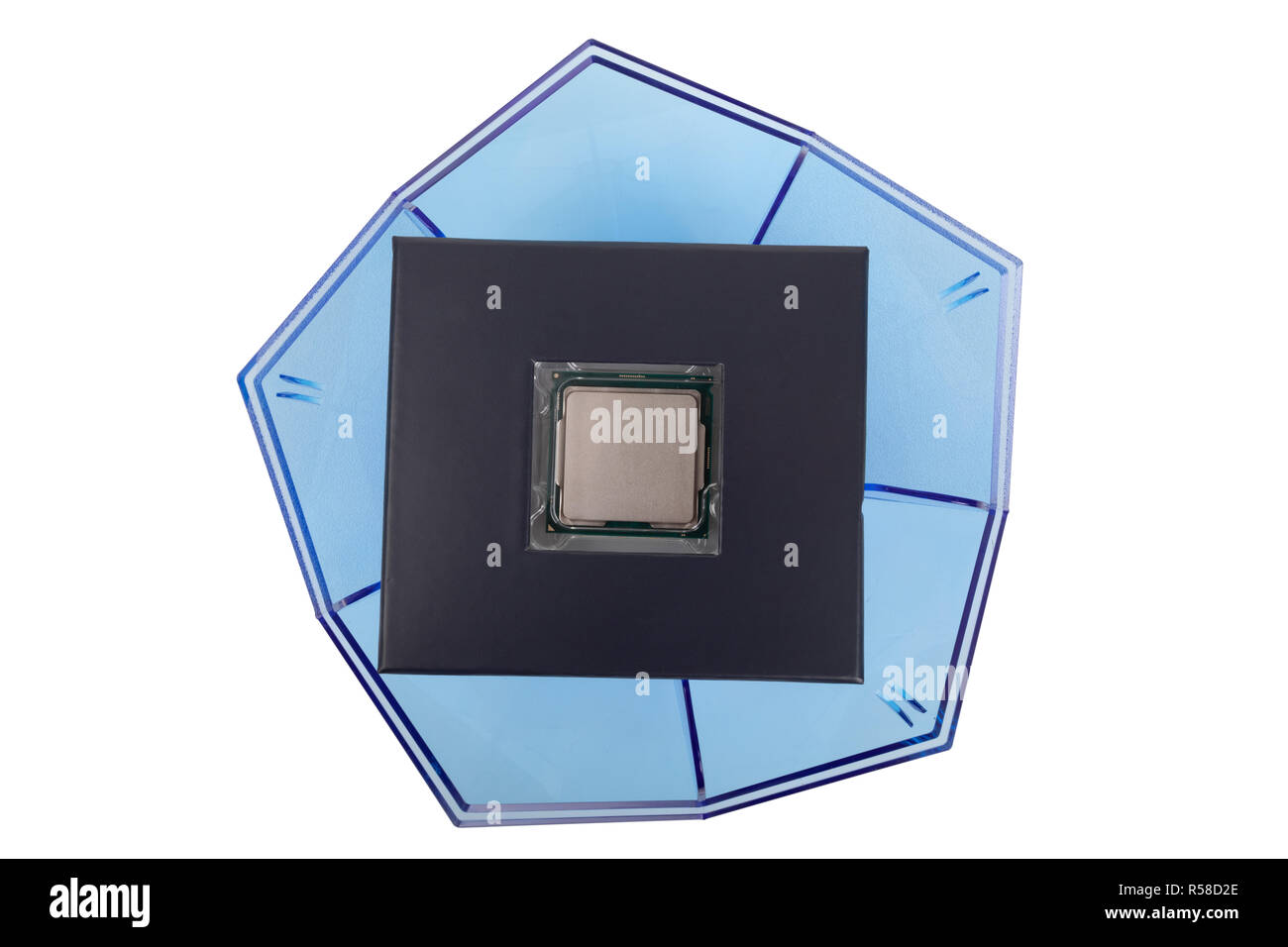 Computer moderno processore x86 server di nona generazione moderna unità centrale di elaborazione (CPU), isolati su sfondo bianco Foto Stock