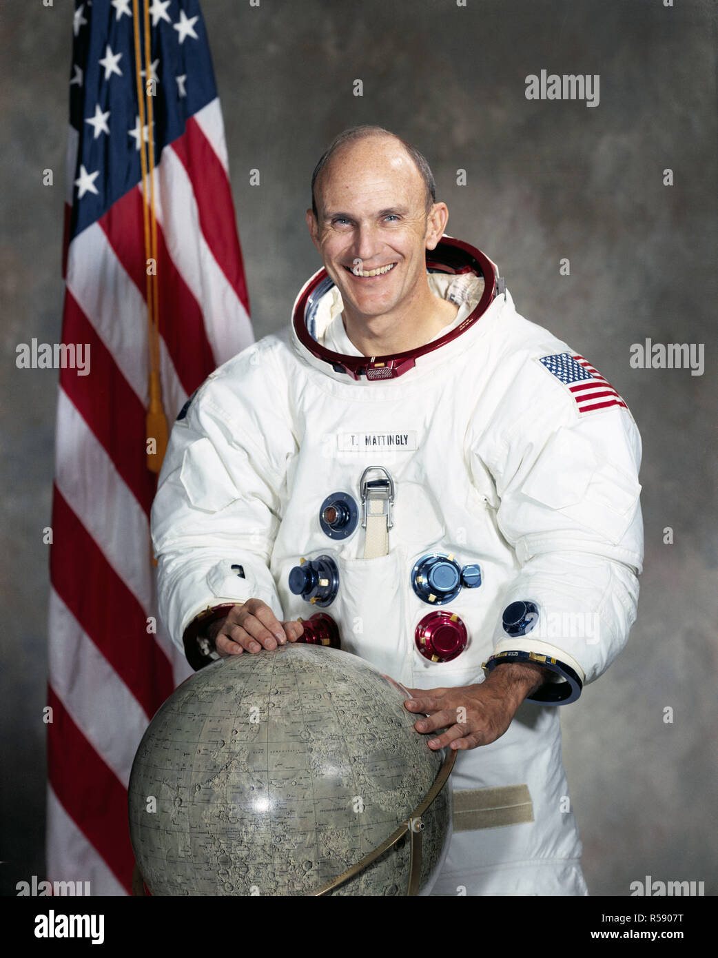 Verticale - astronauta Thomas K. Mattingly, II Foto Stock