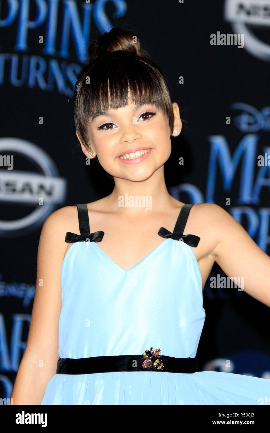 Ariana Greenblatt presso gli arrivi per Mary Poppins ritorna Premiere, Dolby Theatre, Los Angeles, CA Novembre 29, 2018. Foto di: Priscilla concedere/Everett Collection Foto Stock
