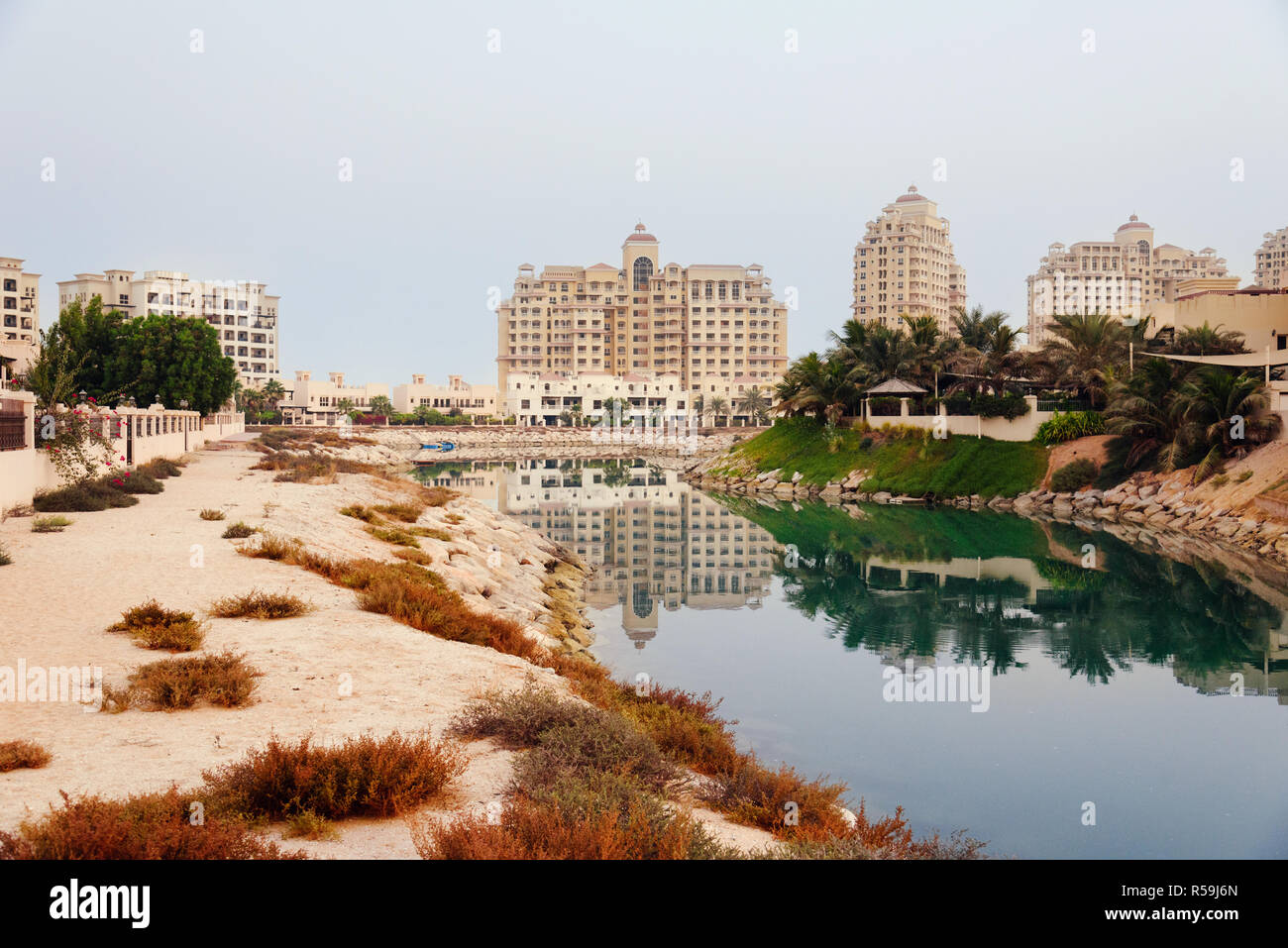 Al Hamra Village di Sunrise Foto Stock