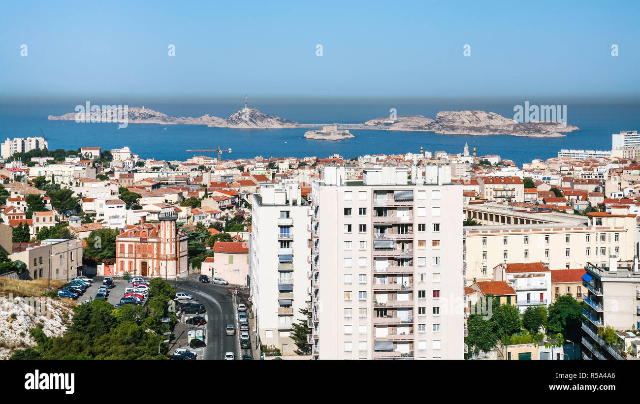 Al di sopra di vista del moderno distretto della città di Marsiglia Foto Stock