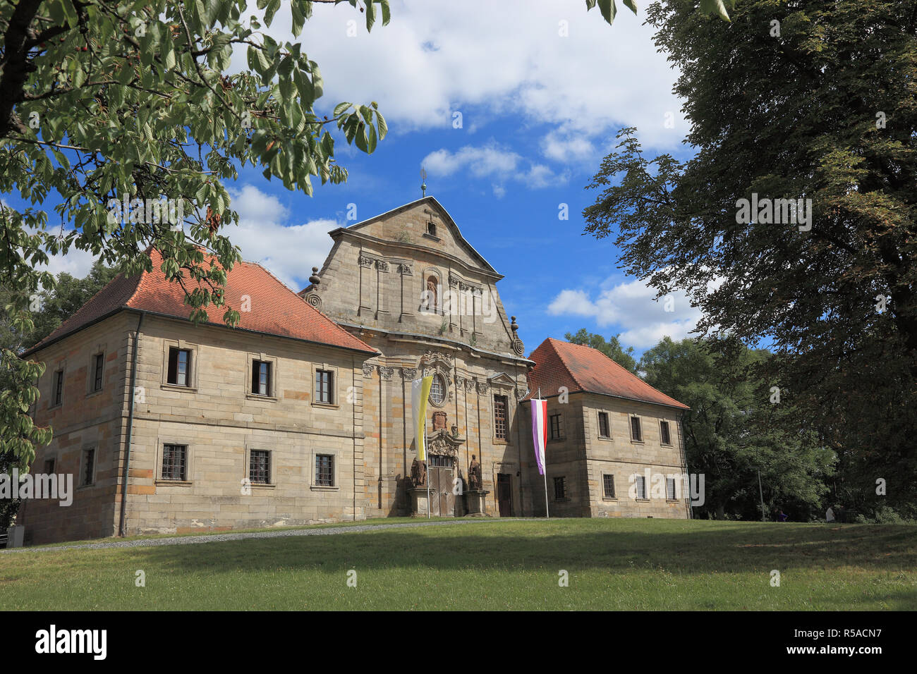 Barbaraberg, rimane della ex chiesa del pellegrinaggio di Santa Barbara, Neustadt an der Waldnaab, Alto Palatinato, Bavaria Foto Stock