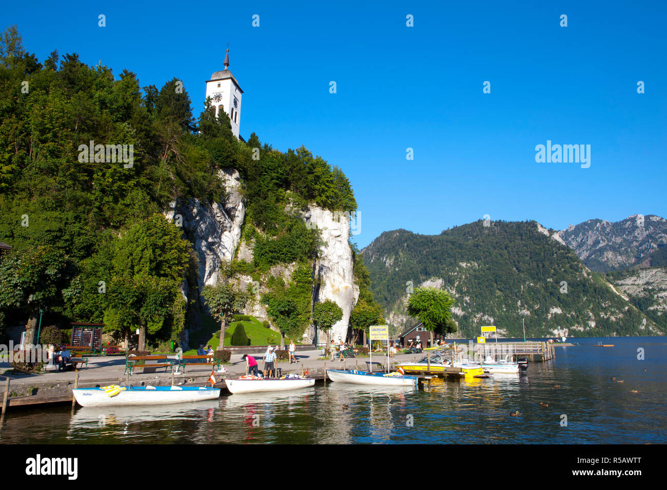 Cappella Johannesberg & Lago Traunsee, Traunkirchen, Salzkammergut, Austria superiore, Austria Foto Stock