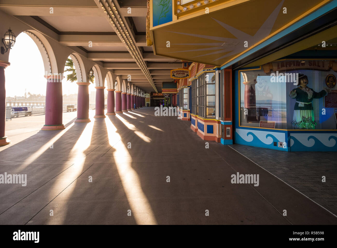 Half Moon Bay, California - 15 Febbraio 2015 : Una scena dal lungomare a Half Moon Bay a sud di San Francisco. Photo credit: Sara Armas/Alamy Foto Stock