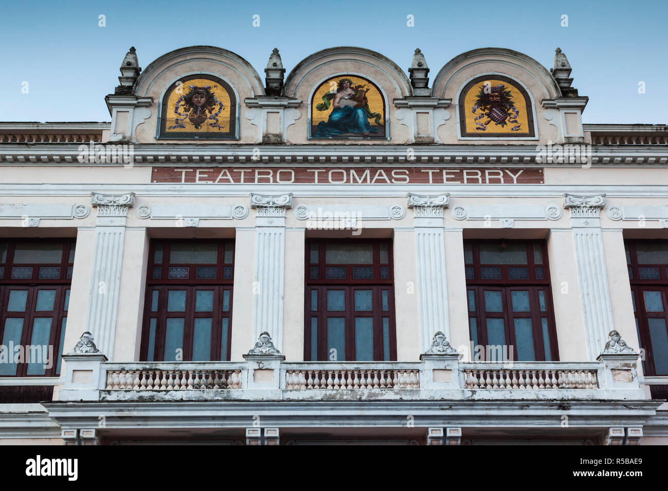 Cuba, Cienfuegos province, Cienfuegos, Teatro Tomas Terry Theater Foto Stock