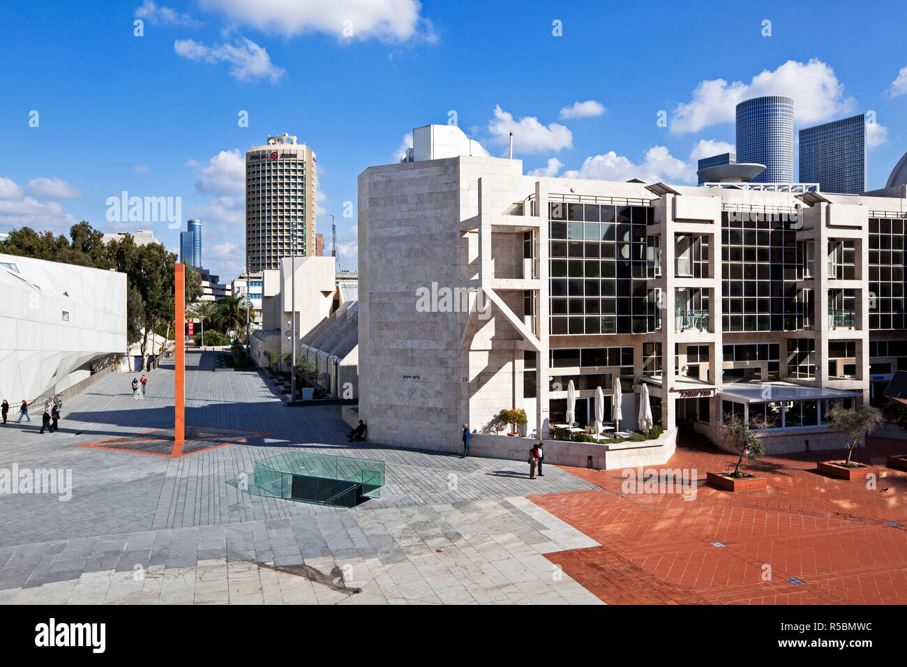 Israele, Tel Aviv, esterno del nuovo Herta e Paolo Amir edificio del Museo d'Arte di Tel Aviv Foto Stock