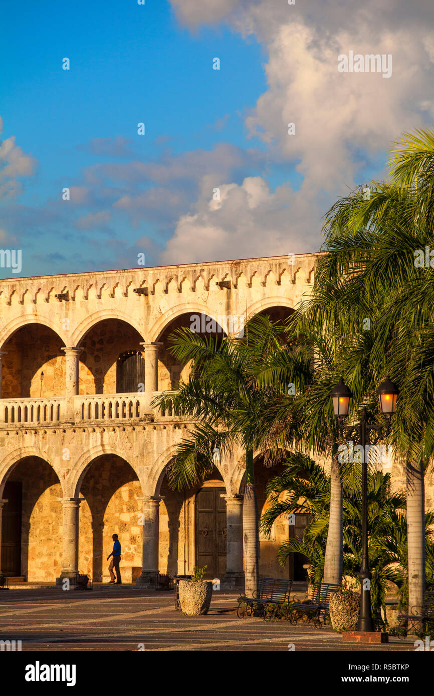 Repubblica Dominicana, Santo Domingo, Zona Coloniale, Plaza Espana, Alcazar de Colon Foto Stock