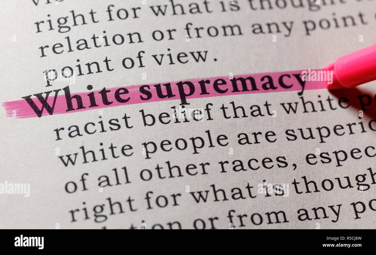 Fake Dizionario, definizione del dizionario della parola supremacy bianco. comprendente i principali parole descrittive. Foto Stock