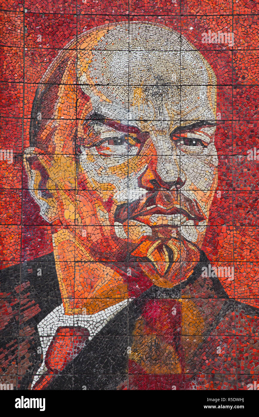 Russia, il litorale del Mar Nero, Sochi, Riviera Park, rivoluzionario mosaico di Vladimir Lenin Foto Stock