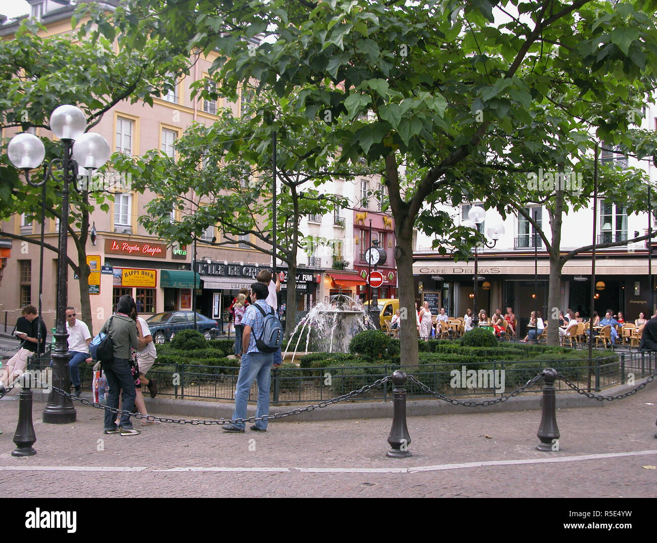 Place de la Contrescarpe, Quartiere Latino, Parigi, Francia Foto Stock