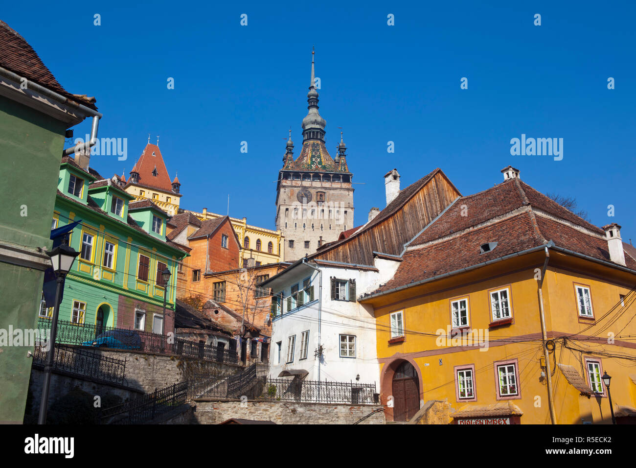 Clock Tower e vecchia città medievale, Sighisoara, Transilvania, Romania Foto Stock