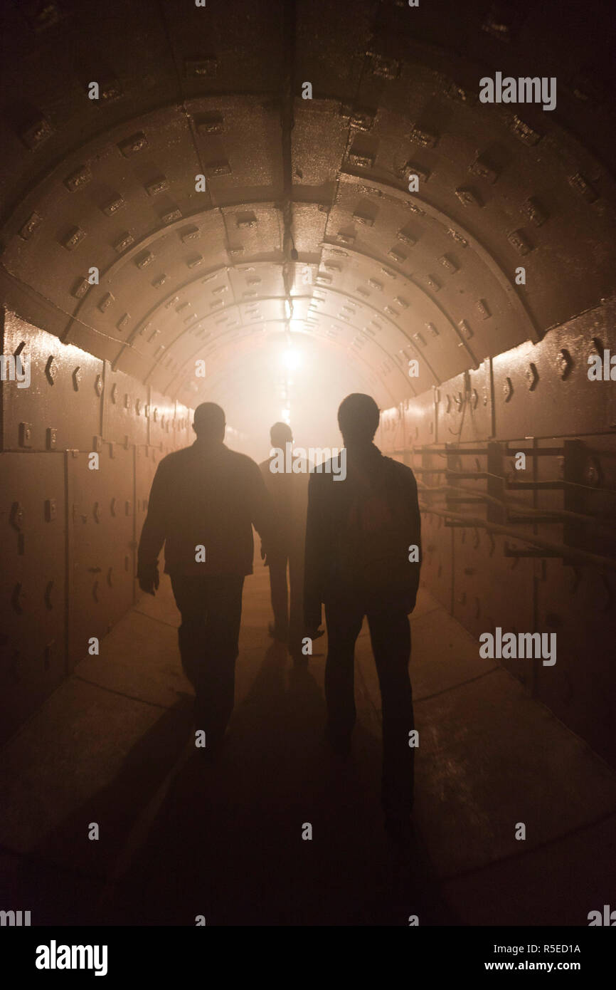 La Russia, Mosca, Taganka-zona, ZKP Tagansky Cold War Museum, comunicazione della metropolitana bunker, tunnel dopo aver simulato attacco di gas Foto Stock