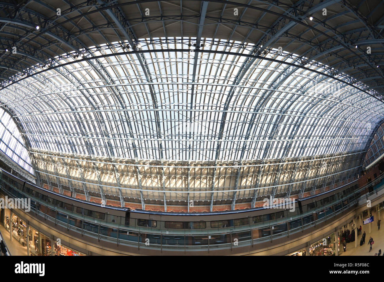 La stazione di St. Pancras, Londra, Inghilterra Foto Stock