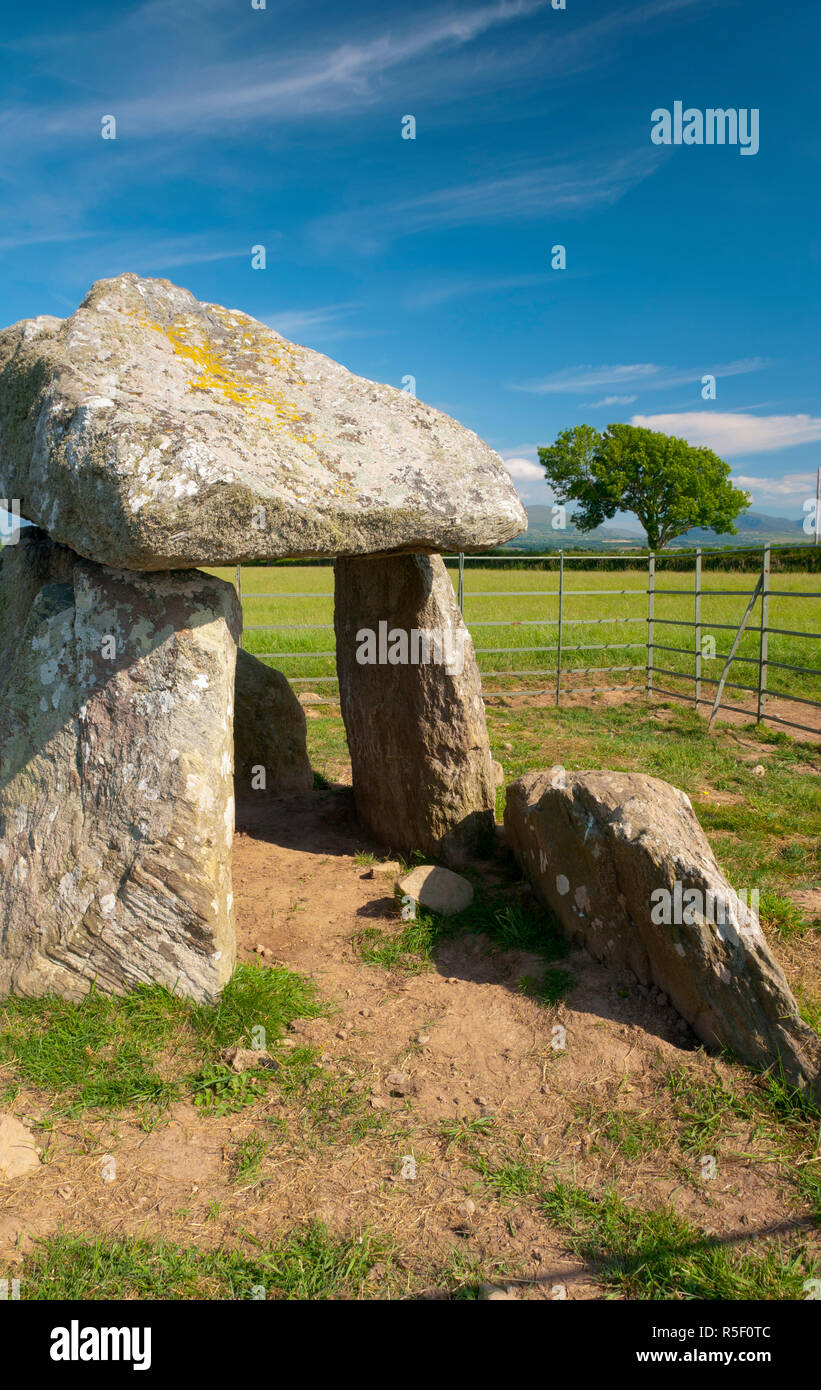 Regno Unito Galles, Gwynedd, Anglesey, Bodowyr sepoltura camera Foto Stock