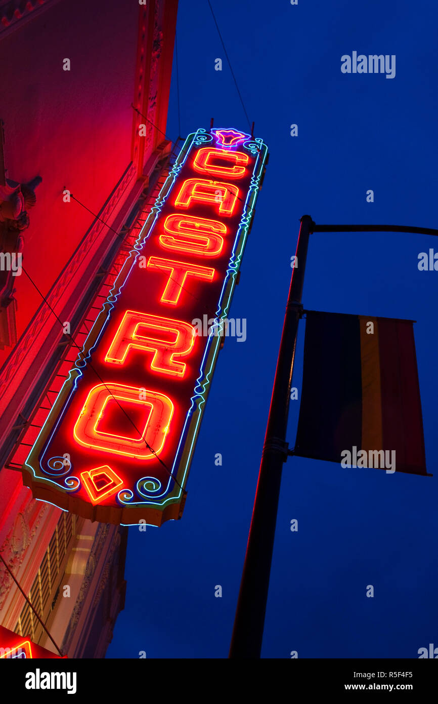 Stati Uniti, California, San Francsico, Castro, neon marquee del Castro Theatre Foto Stock