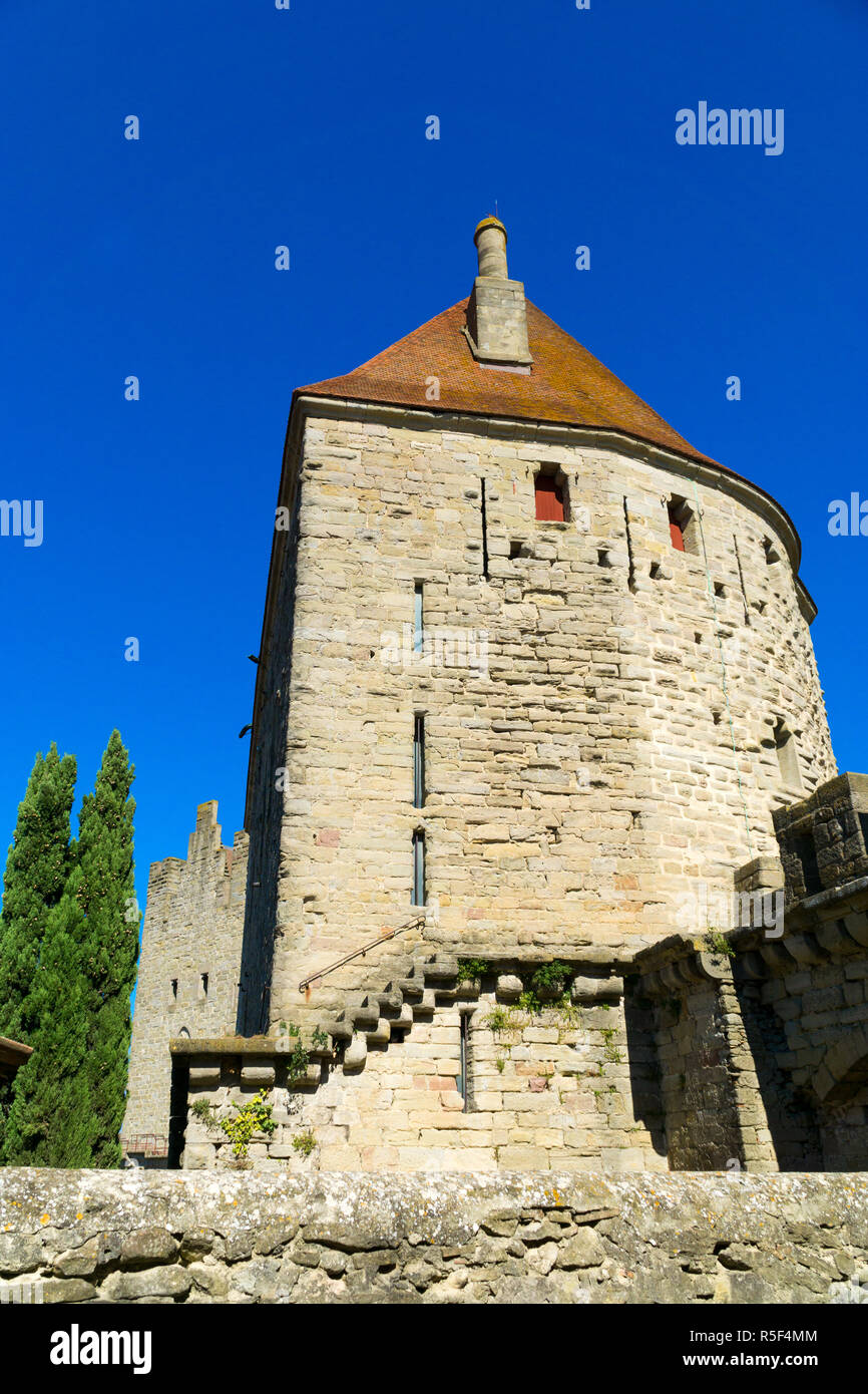 La costruzione di una parte e fortezza di parete nella storica fortezza Carcassonne Foto Stock