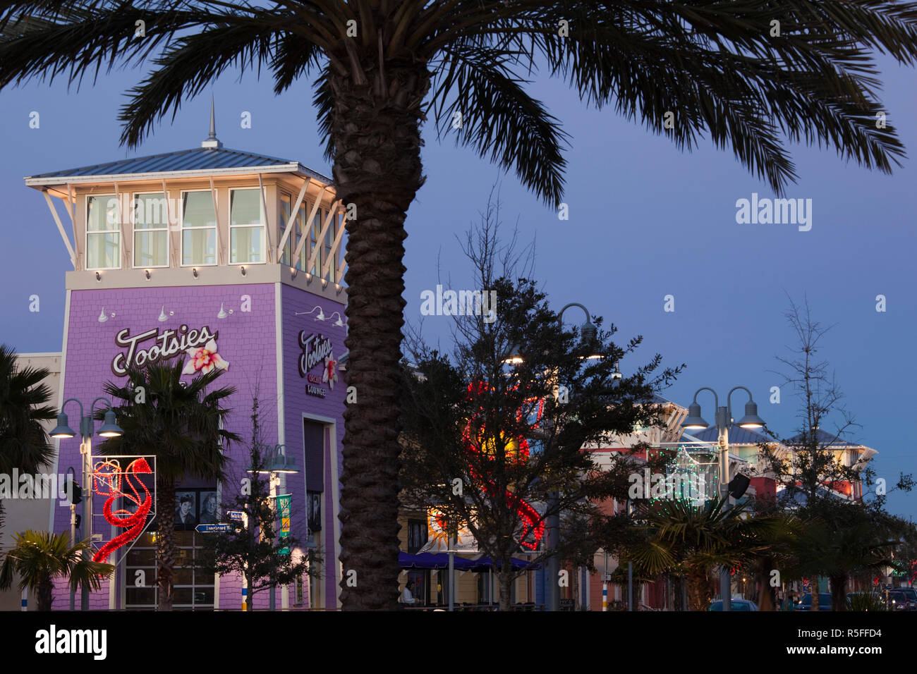 Stati Uniti d'America, Florida, Florida Panhandle, Panama City Beach, Pier Park Mall Foto Stock