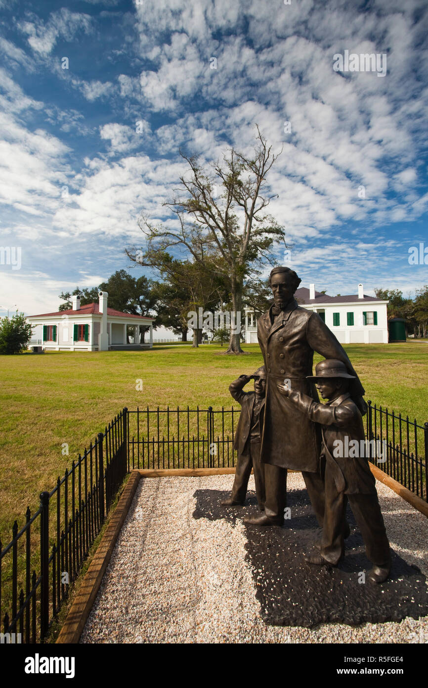 Stati Uniti d'America, Mississippi, Biloxi Beauvoir, il Jefferson Davis Home e biblioteca presidenziale, ex home di noi era della guerra civile il presidente confederato, statua di Jefferson Davis Foto Stock