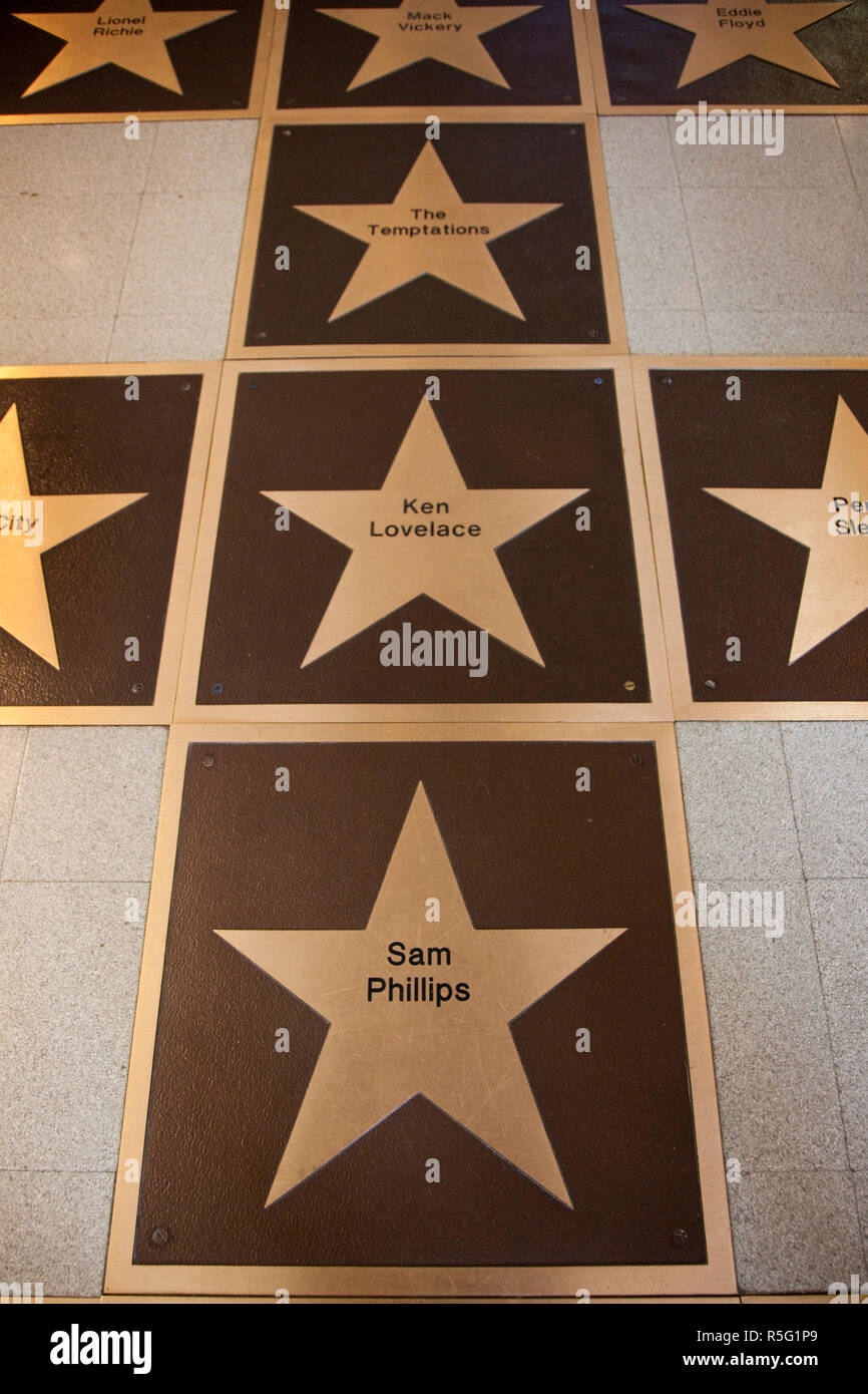 Stati Uniti d'America, Alabama, muscolo sciami Area, Tuscumbia, Alabama Music Hall of Fame, a piedi di stelle, Sam Phillips Foto Stock