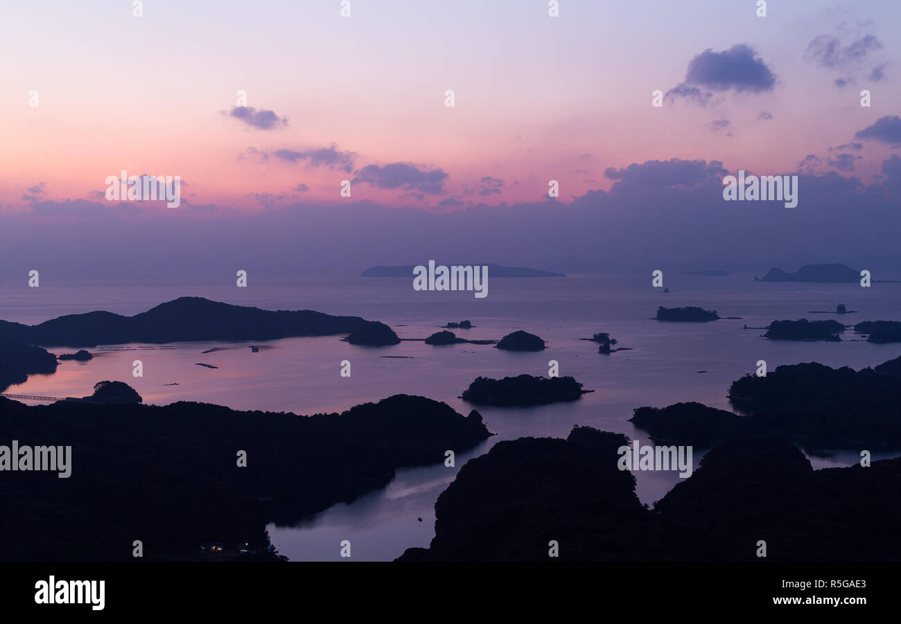 Isole Kujuku al tramonto Foto Stock