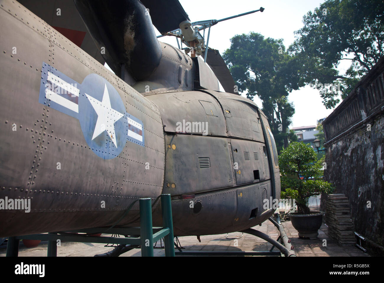 Noi elicottero, Vietnam Museo di Storia Militare, Ba Dinh district, Hanoi, Vietnam Foto Stock