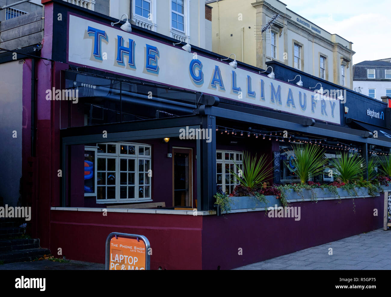 Attorno alla zona di Bishopston di Bristol. Il Pub Gallimaufrey Foto Stock