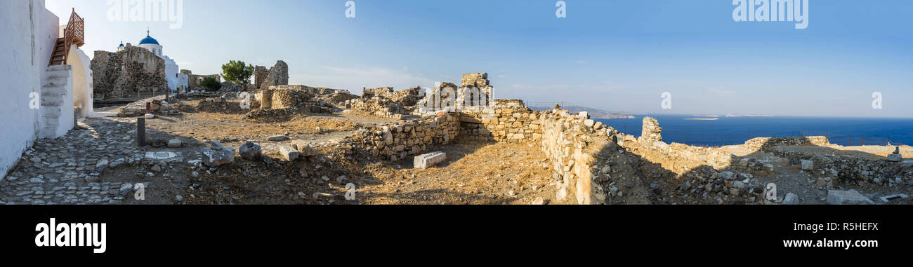 Chiesa Greco Ortodossa in un Byzantuine medievale castello, in un'isola greca di Astypalea Foto Stock