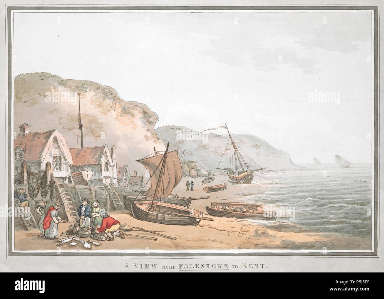 I pescatori e le donne nell'angolo inferiore sinistro con ceste e di pesce sulla spiaggia; edifici a sinistra; imbarcazioni dall'acqua; il mare sulla destra; rocce in distanza. Una vista vicino a Folkstone nel Kent. [Inghilterra] : [autore non identificato], [circa 1800-1810]. Attacco con mano-colorazione. Fonte: Mappe K.Top.16.55.e. Lingua: Inglese. Foto Stock