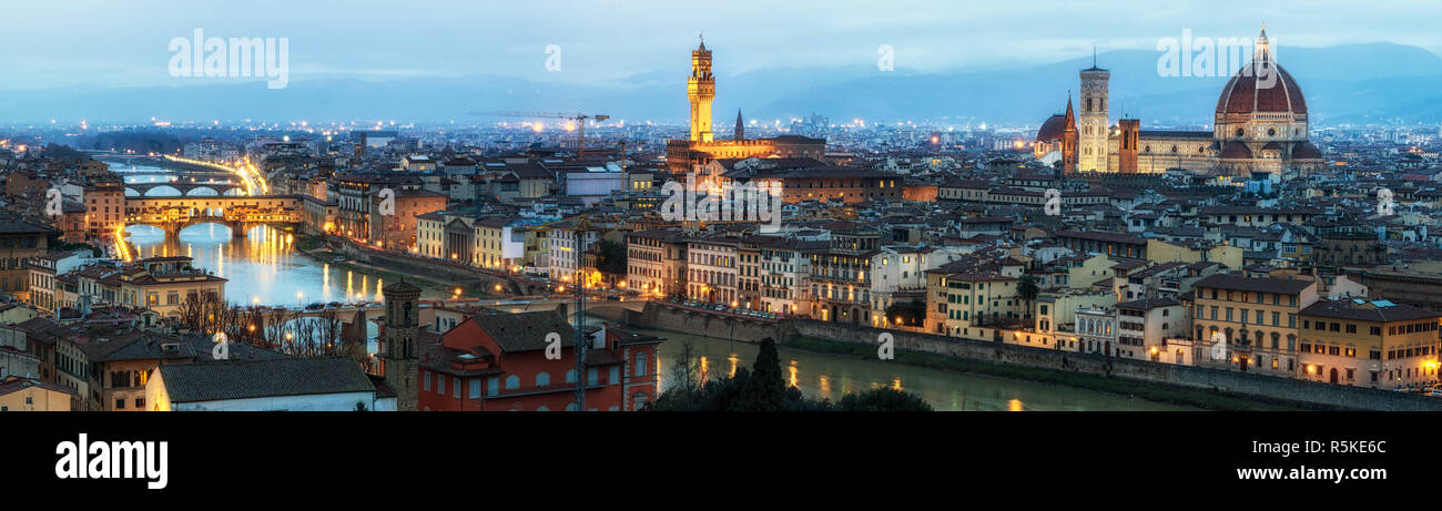 Vista da Michelangelo plaza Foto Stock