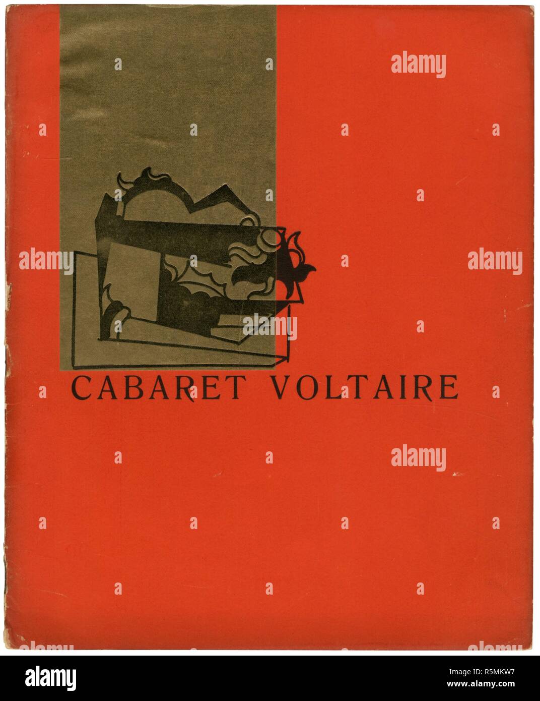 Coprire "Cabaret Voltaire'. A cura di Hugo Ball. Museo: Nationalbibliothek, Schweizerisches Literaturarchiv, Berna. Autore: anonimo. Foto Stock