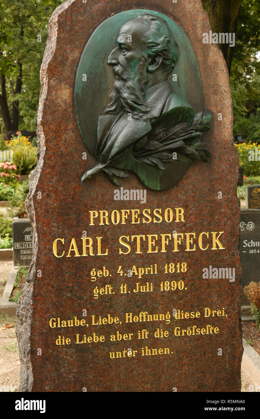 Carl Steffeck (1818-1890). Pittore tedesco. Tomba di Dorotheenstadt Friedhof cimitero. Berlino. Germania. Foto Stock