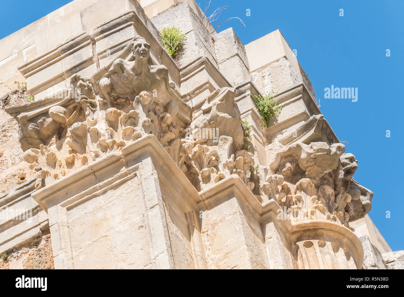 Chiesa di Santa Maria di rovine dettagli, Cazorla, Jaen, Spagna Foto Stock