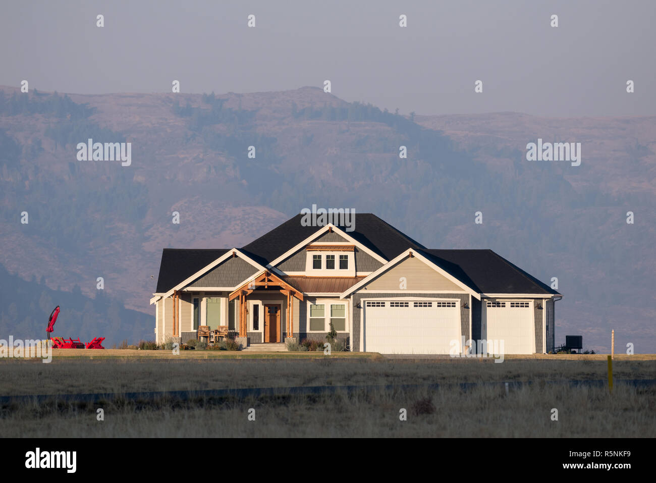 Nuova casa nella contea di Lincoln, Washington. Foto Stock