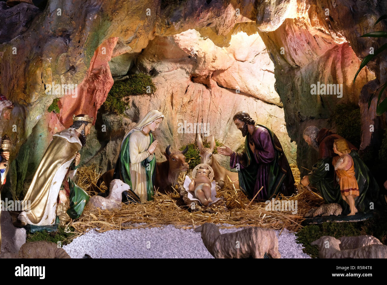 Presepe presepe nella Basilica di San Francesco di Assisi chiesa di Zagabria Foto Stock