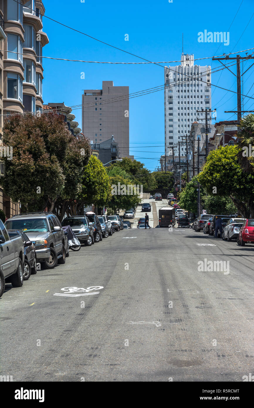 San Francisco, California, Stati Uniti d'America - 8 Giugno 2018 : Green Street di San Francisco Foto Stock