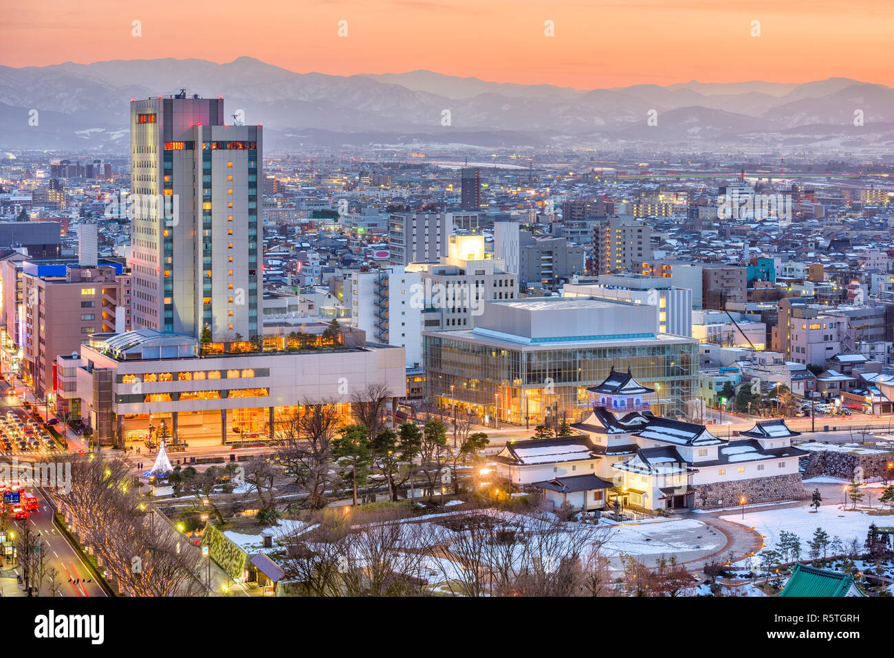 Toyama, Giappone downtown skyline della citta'. Foto Stock