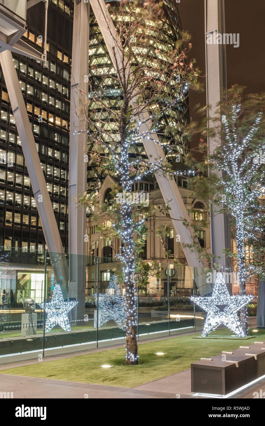 Inghilterra, City of London, festosa light display, Leadenhall Building, Leadenhall Street Foto Stock