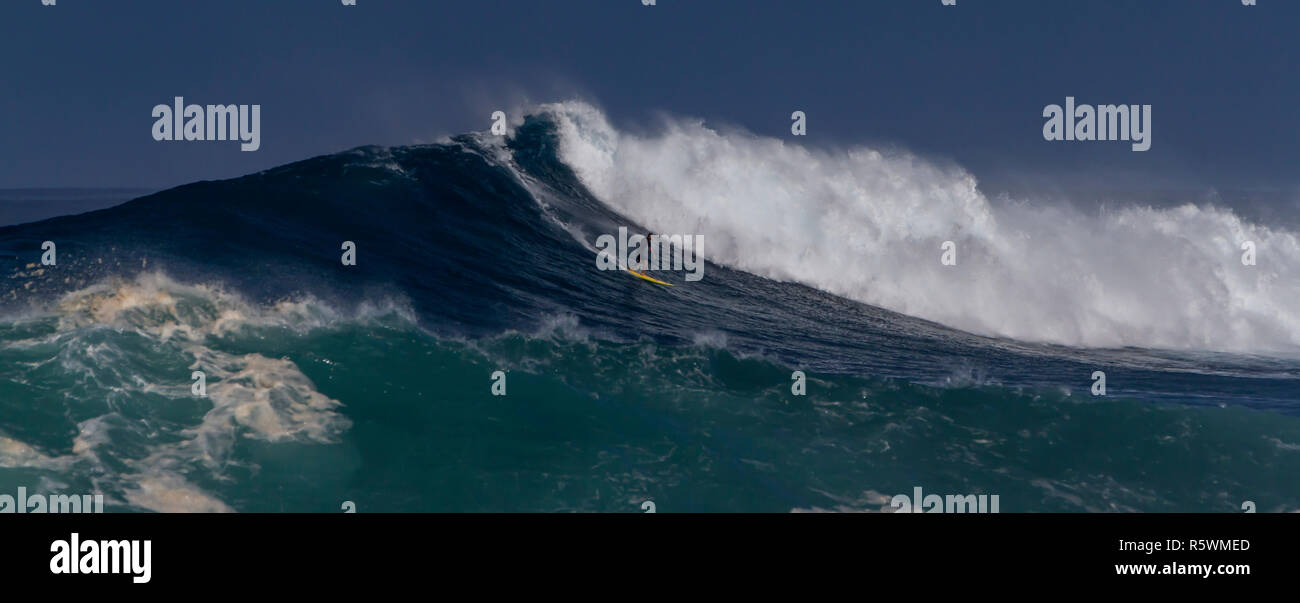 Surf onde in Hawaii Foto Stock