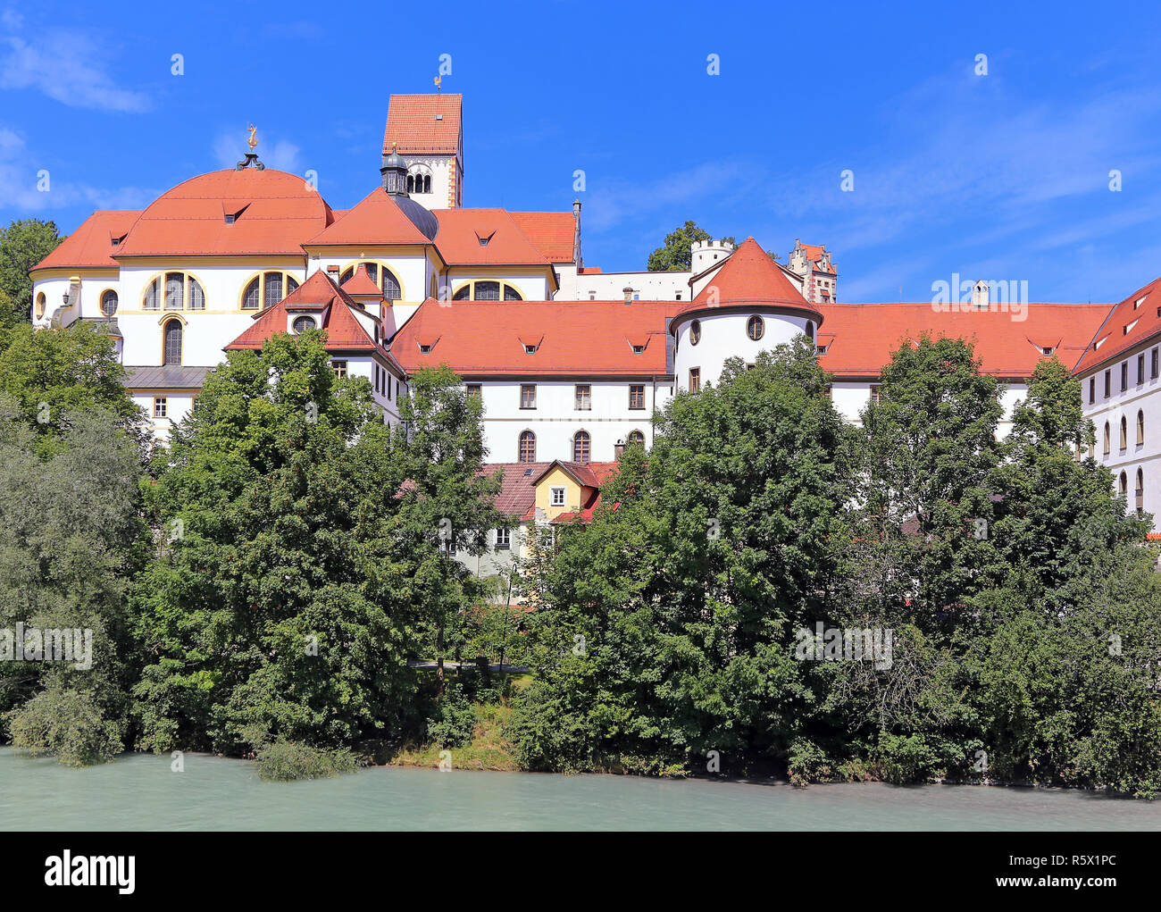 Il castello di alta e il monastero di san mang al di sopra del Lech in fÃ¼ssen Foto Stock