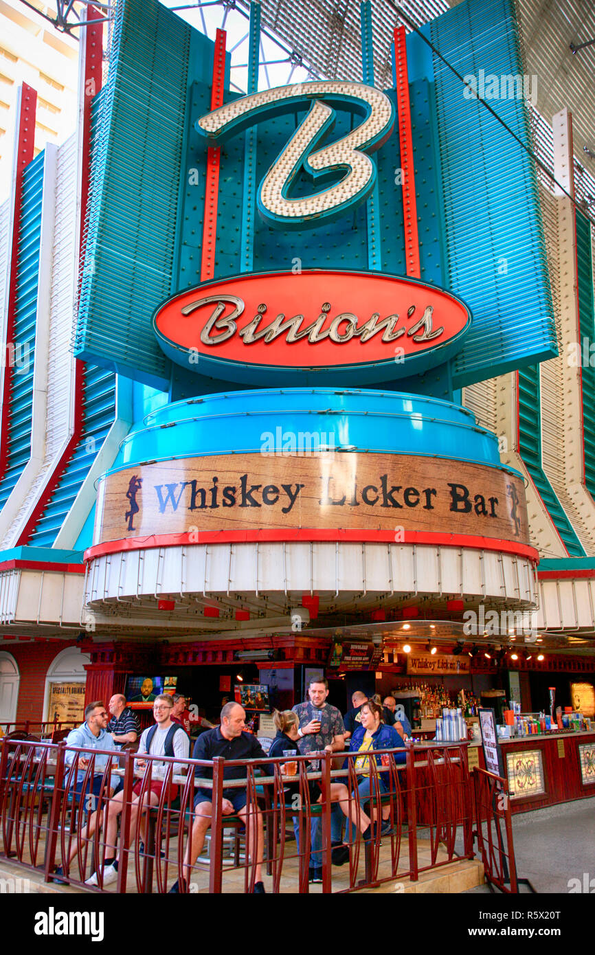 Binions Gambling Hall su Freemont Street nel vecchio centro cittadino di Las Vegas, Nevada Foto Stock