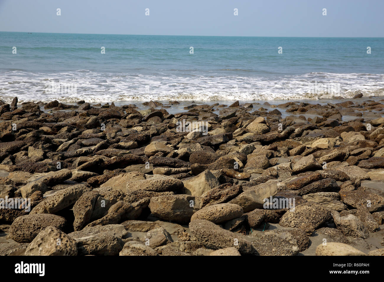 Mare spiaggia di Saint Martin isola nel Golfo del Bengala. Cox's Bazar, Bangladesh. Foto Stock