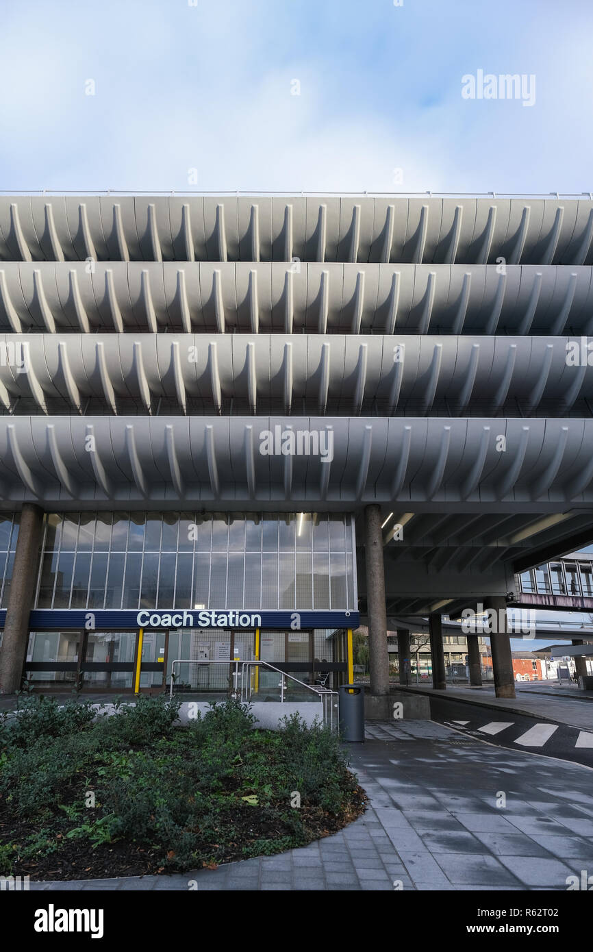 Il calcestruzzo Brutalist curve di Preston alla stazione degli autobus, ora un edificio elencato Foto Stock