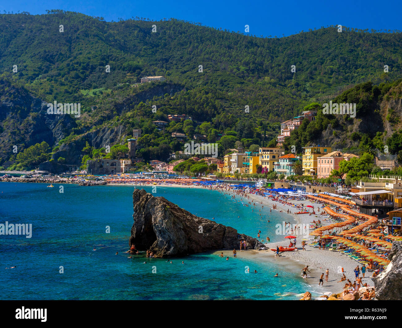 Spiaggia di Monterosso al Mare, Cinque Terre Riviera di Levante, provincia di La spazia, Liguria, Italia, Europa Foto Stock