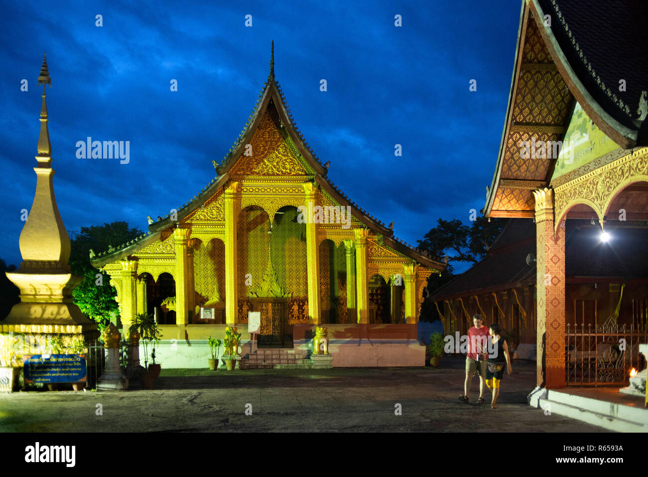 Wat Sene Souk Haram Wat Sen tempio buddista, Luang Prabang, Louangphabang Provincia, Laos Foto Stock