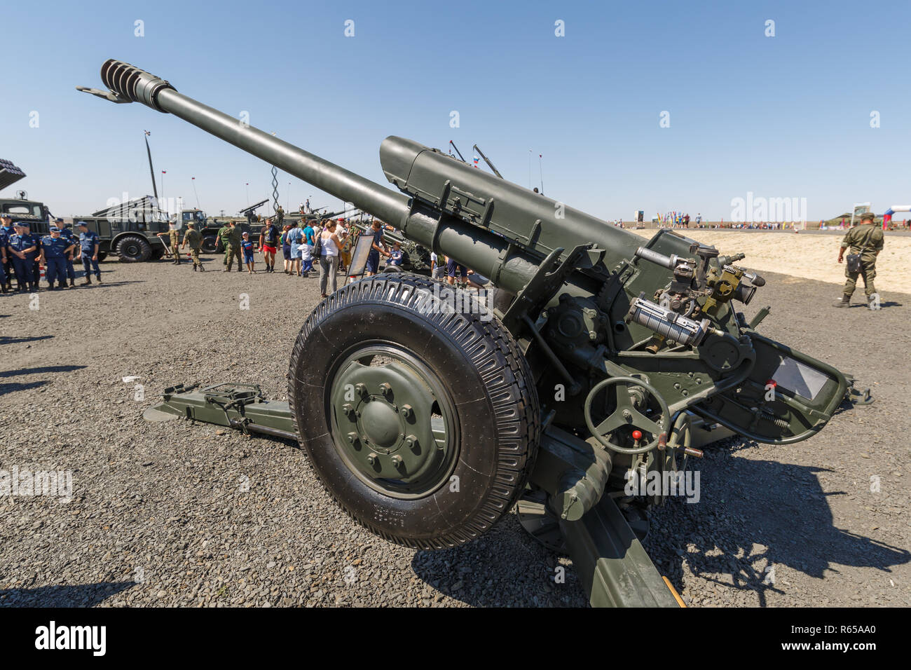 Militare Internazionale forum tecnico "esercito-2018". Il 122-mm obice sovietico D-30A (Grau Index 2A18) è un obice sovietico che per primi sono entrati in servizio Foto Stock