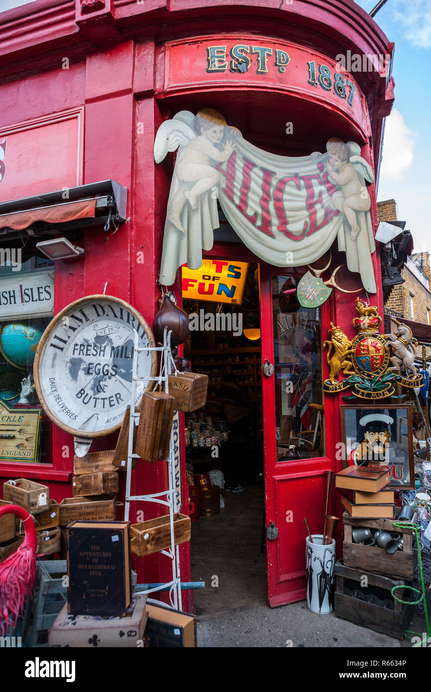 Di Alice, collectables shop, Portobello Road a Notting Hill Foto Stock