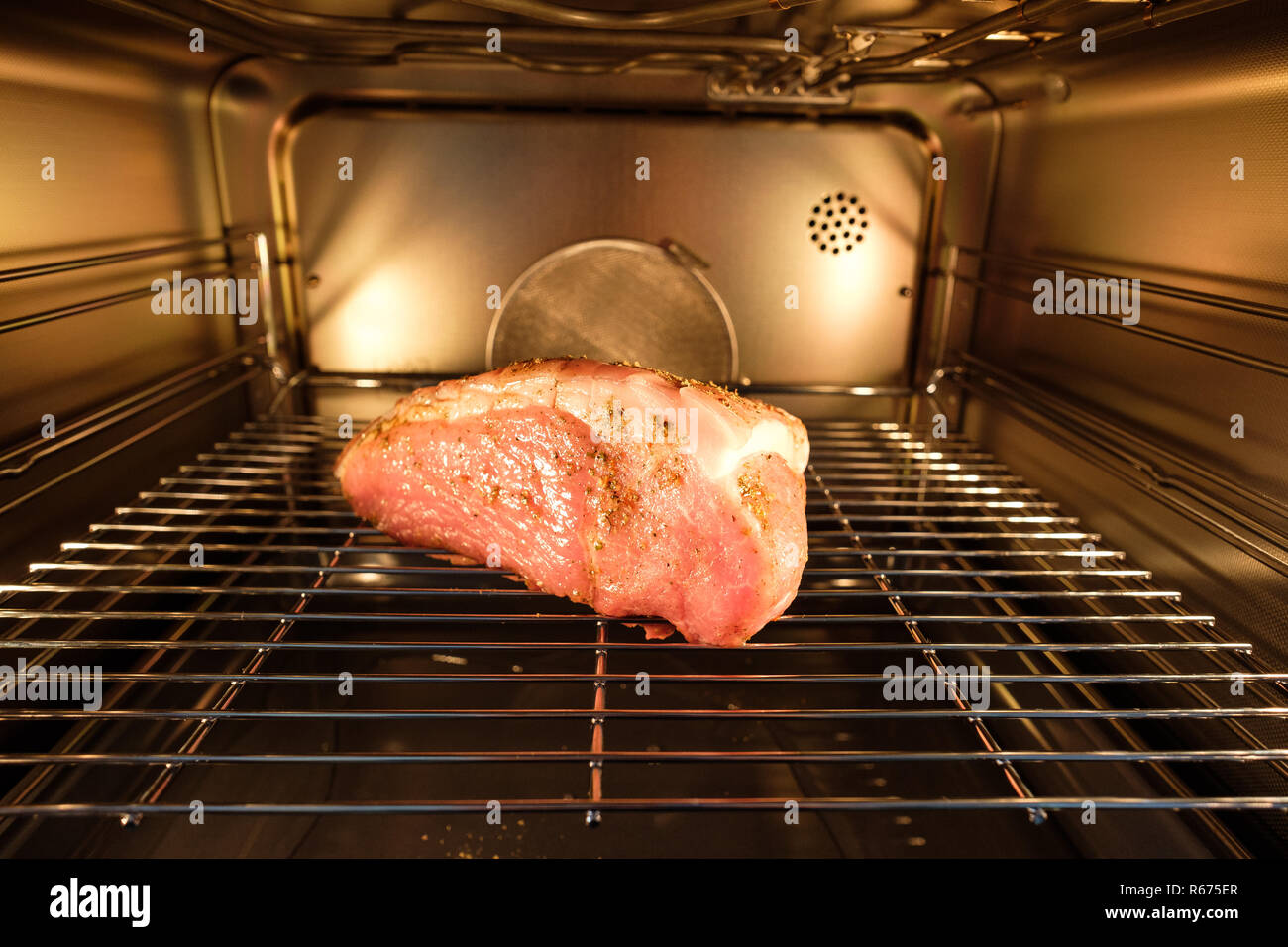 Materie arista di maiale al forno Foto Stock