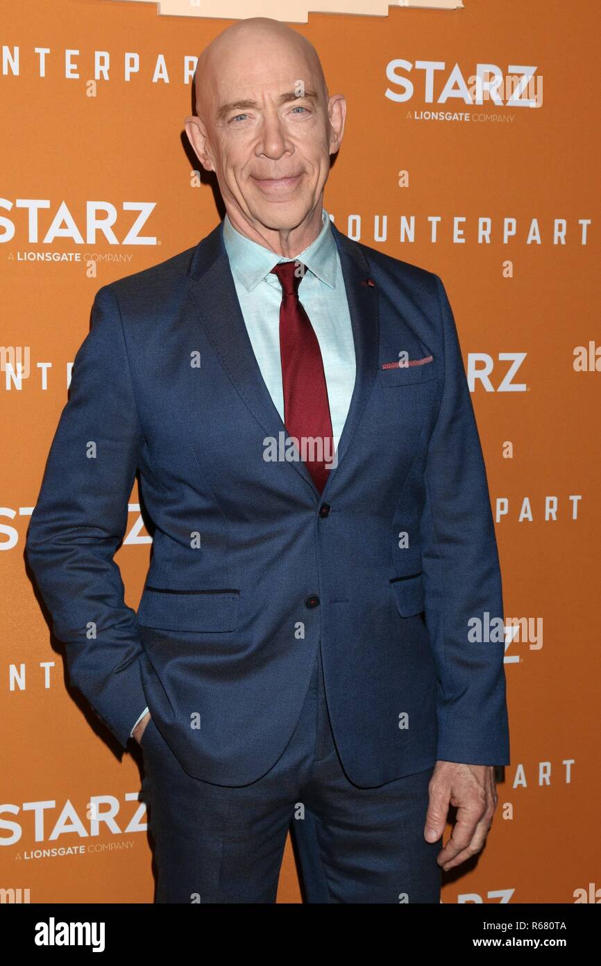 Los Angeles, CA, Stati Uniti d'America. 3 dicembre, 2018. JK Simmons presso gli arrivi di contropartita Premiere, ArcLight Hollywood, Los Angeles, CA 3 dicembre 2018. Credito: Priscilla concedere/Everett raccolta/Alamy Live News Foto Stock